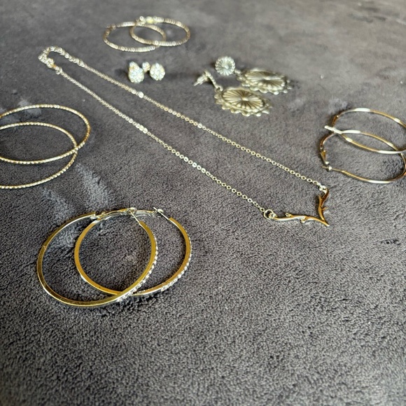 Silver Jewelry Lot, Hoop Earrings, Antler Necklace! - Picture 4 of 10